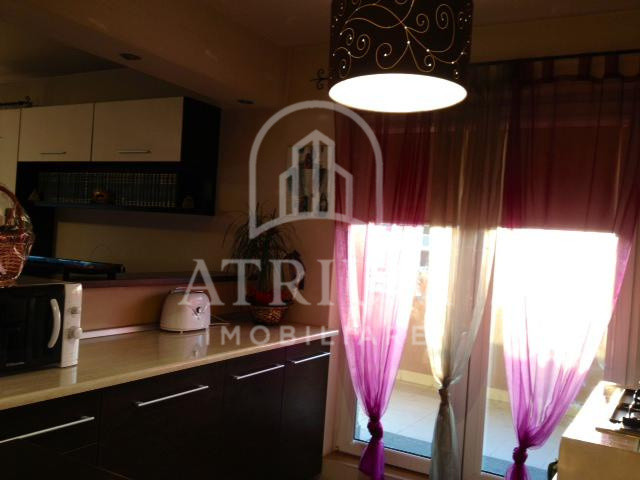 Apartament 2 camere semidecomandate suprafata de 57 MP zona Iulius