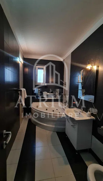Apartament 2 cam 60+60 mp terasa (penthouse) Europa Zorilor