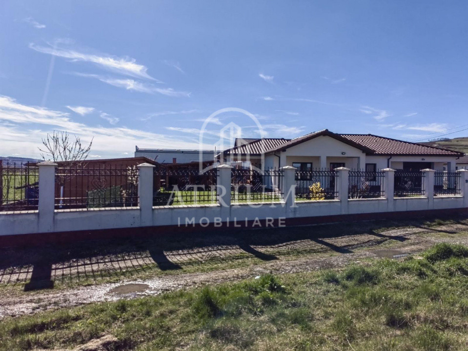 Casa unifamiliala suprafata de 216 mp situata Gherla