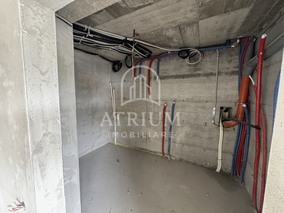 Casa 5 camere, 242 mp utili, zona Salicea/Cluj Napoca