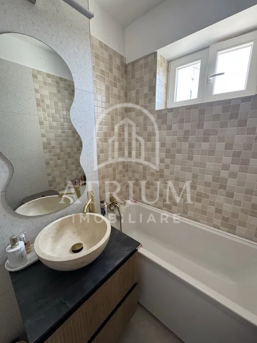 Apartament 3 camere mobilat si utilat,63 mp utili cu balcon 4 mp, Zorilor