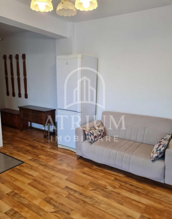 Inchiriere apartament 2 camere la cheie, 42 mp, balcon, zona Intre Lacuri