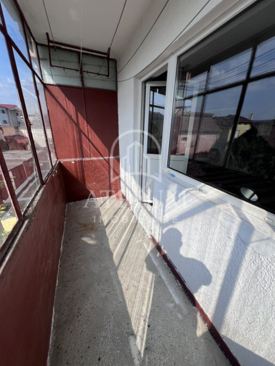 Apartament de 3 camere, 68 mp, zona Intre Lacuri