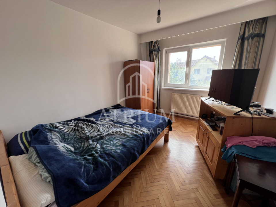 Apartament de 3 camere, 68 mp, zona Intre Lacuri