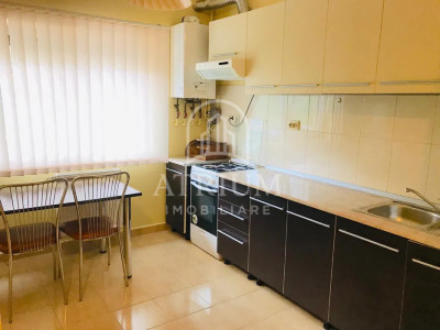 Apartament 2 camere semidecomandate suprafata de 40 mp Zorilor