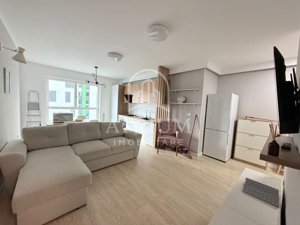 Apartament de 3 camere, zona Vivo