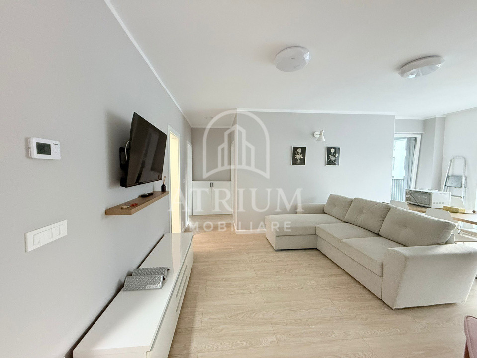 Apartament de 3 camere, zona Vivo