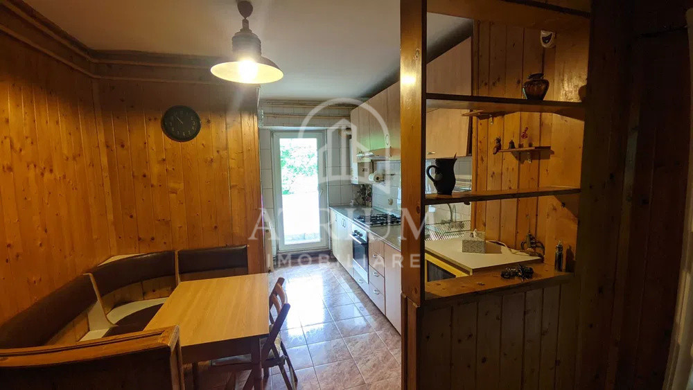 Apartament de 2 camere. zona Semicentrala