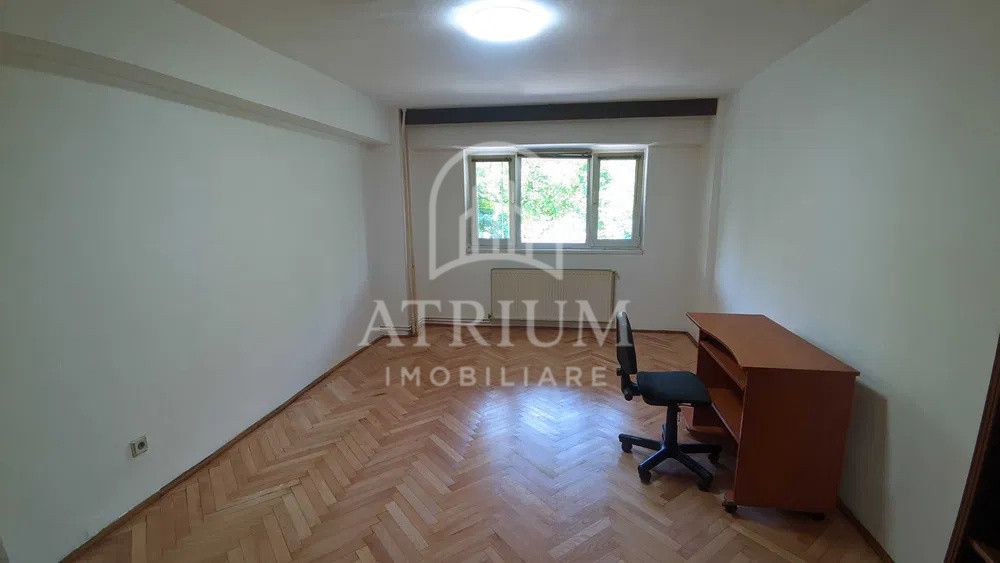 Apartament de 2 camere. zona Semicentrala