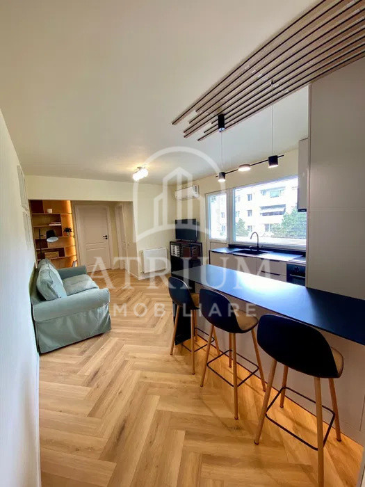Apartament cu 3 camere spre vanzare in Gheorgheni!