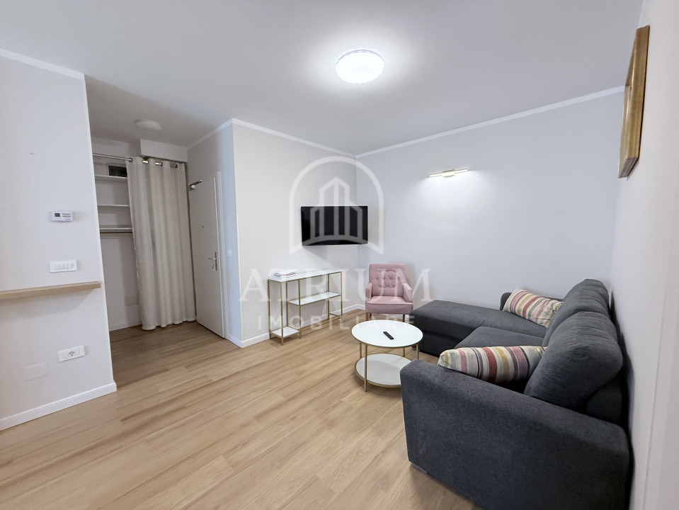 Apartament 3 camere la cheie, 73 mp utili 4 mp logie, zona Vivo