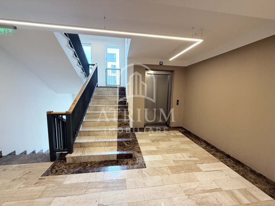 Apartament 3 camere la cheie, 73 mp utili 4 mp logie, zona Vivo