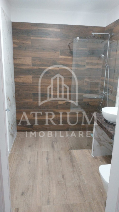 Apartament 3 camere, 60 mp utili, zona Vivo