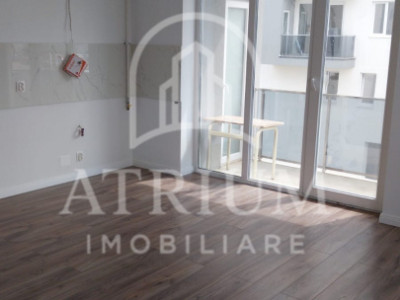 Apartament 3 camere, 60 mp utili, zona Vivo