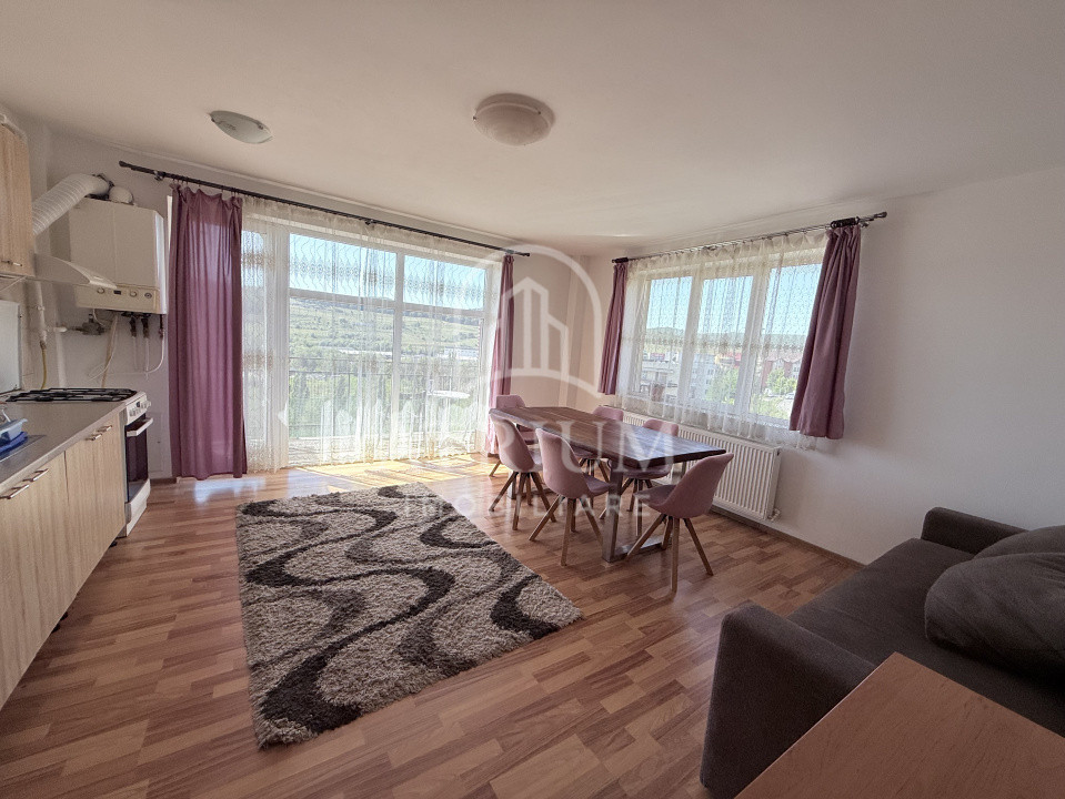 Apartament 3 camere, 61 mp utili cu doua balcoane, zona Calea Baciului/Petrom