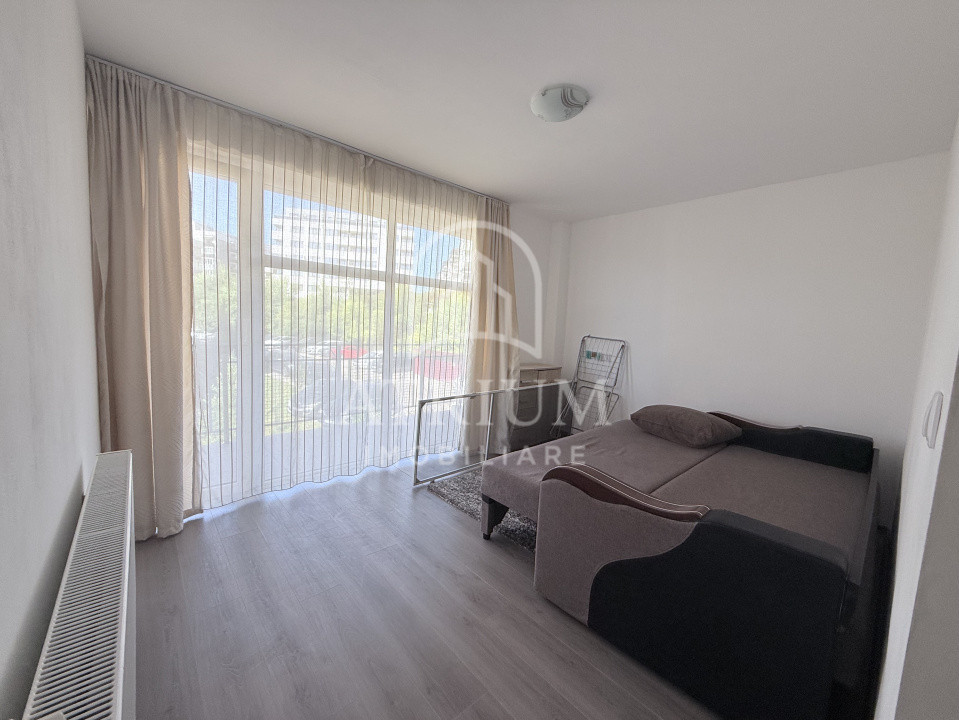 Apartament 3 camere, 61 mp utili cu doua balcoane, zona Calea Baciului/Petrom
