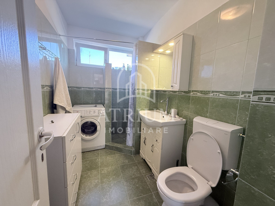Apartament 3 camere, 61 mp utili cu doua balcoane, zona Calea Baciului/Petrom