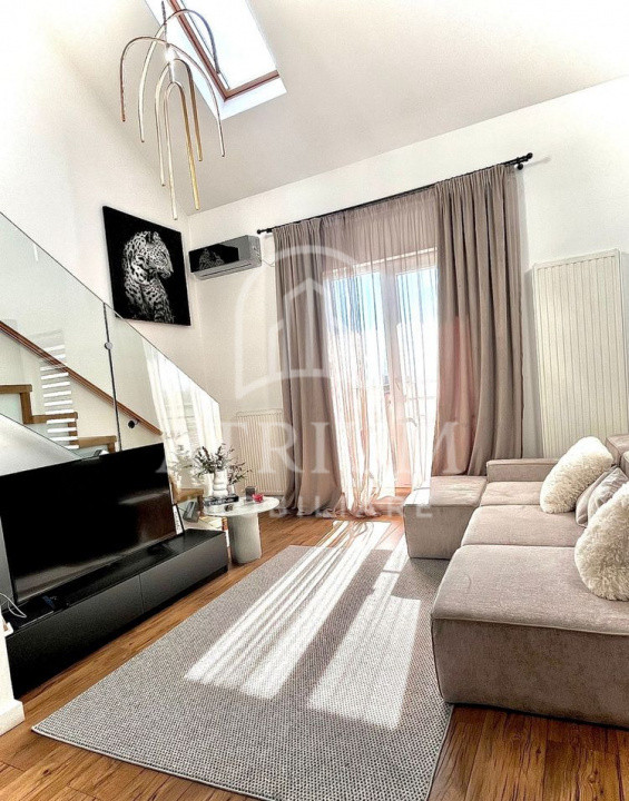 Apartament tip penthause 3 camere, 78 mp utili cu 25 terase, zona Pod Ira