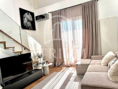 Apartament tip penthause 3 camere, 78 mp utili cu 25 terase, zona Pod Ira