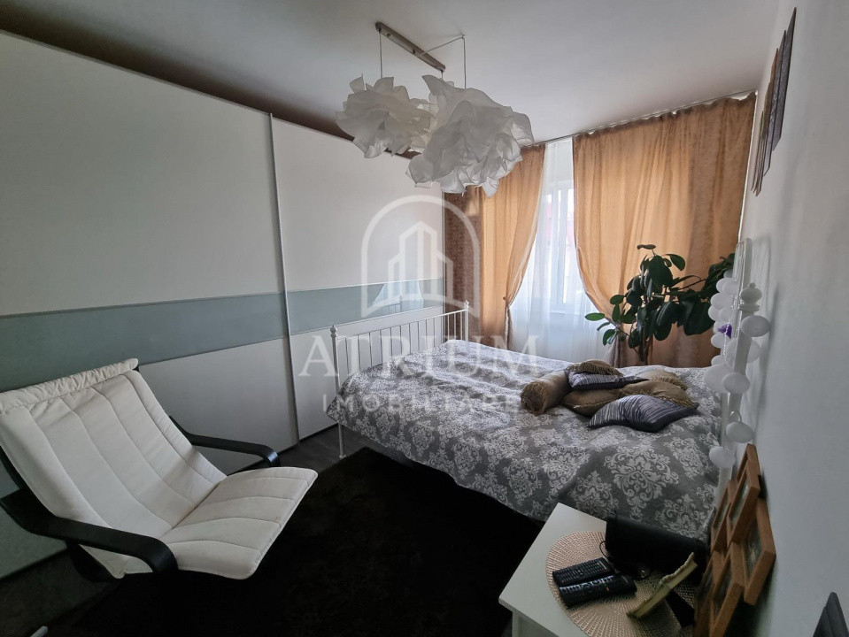 Apartament 2 camere decomandate, 54 mp utili cu 8 mp balcon, zona Baciu Petrom