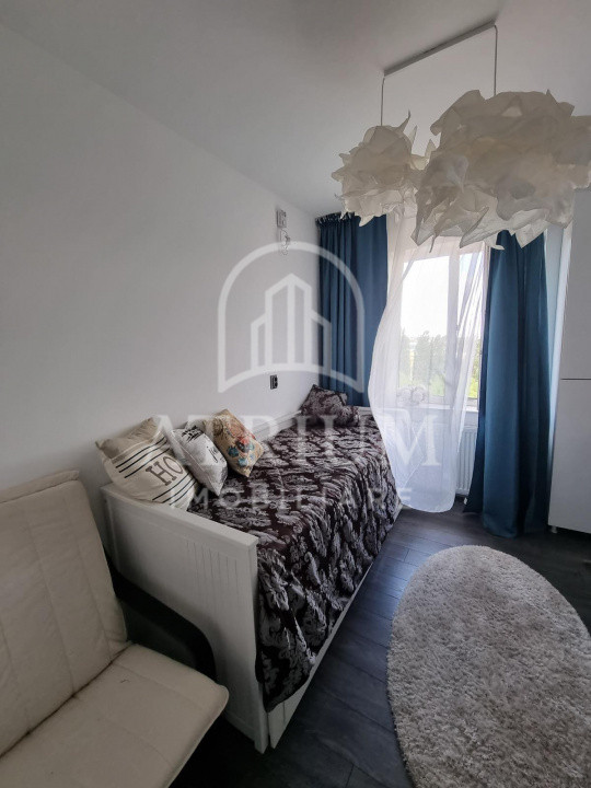 Apartament 2 camere decomandate, 54 mp utili cu 8 mp balcon, zona Baciu Petrom