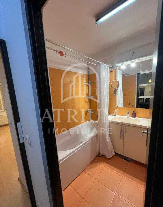 Apartament 2 camere, 49 mp utili cu 7 mp balcon, zona Baciu Petrom