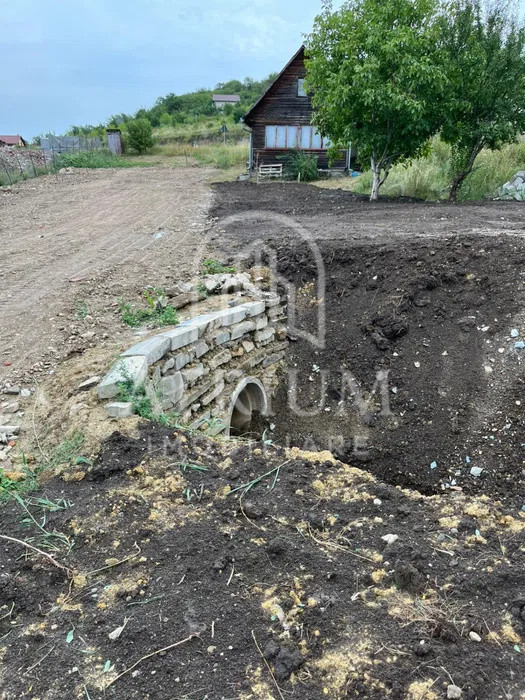  Teren intravilan suprafata de 781 mp in Dezmir