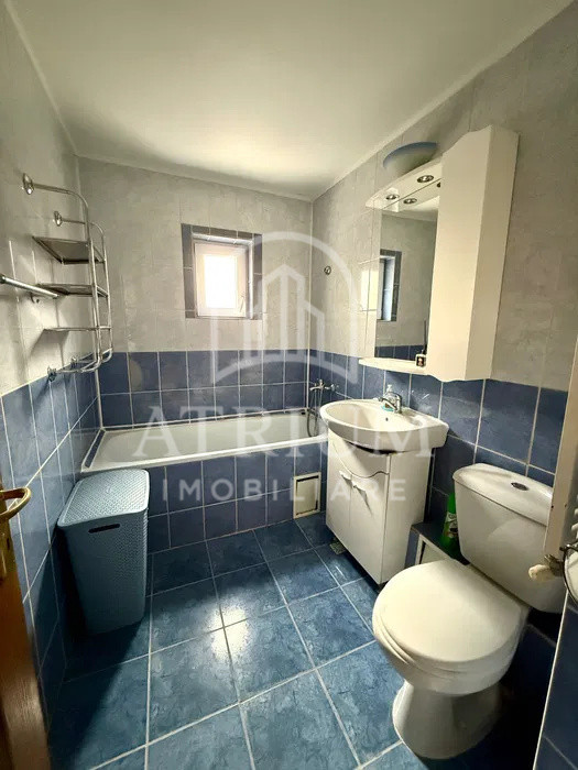 Inchiriere apartament 3 camere zona Intre Lacuri