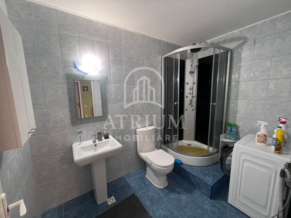  Apartament de inchiriat 3 camere 2 bai suprafata 73mp in Floresti zona Florilor