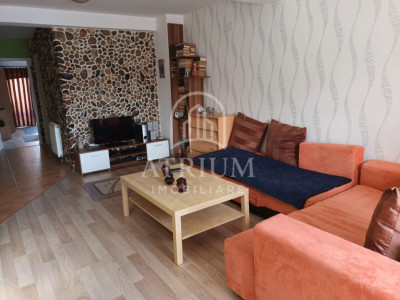  Apartament de inchiriat 3 camere 2 bai suprafata 73mp in Floresti zona Florilor