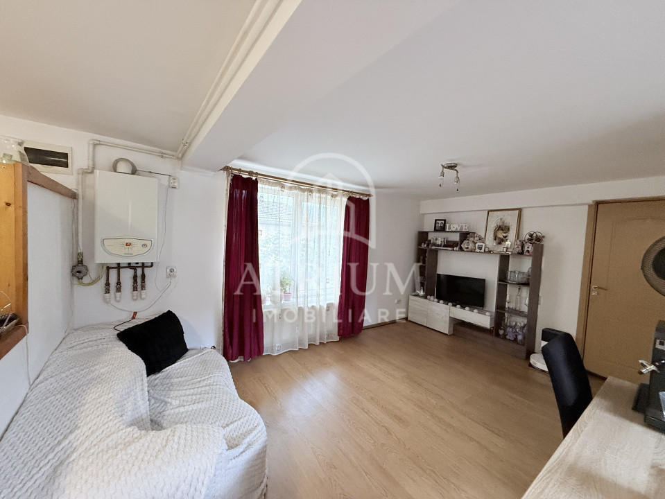 Inchirere casa, 118 mp utili, 12 mp terasa, garaj, zona Eroilor