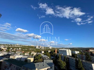 Apartament de vanzare cu 2 camere decomandate. Mănăștur, priveliște panoramică!