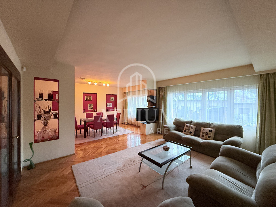 Casa individuala, S+P+1E+M, 206 mp utili, 120 mp teren liber, Sector 4–Zeicani