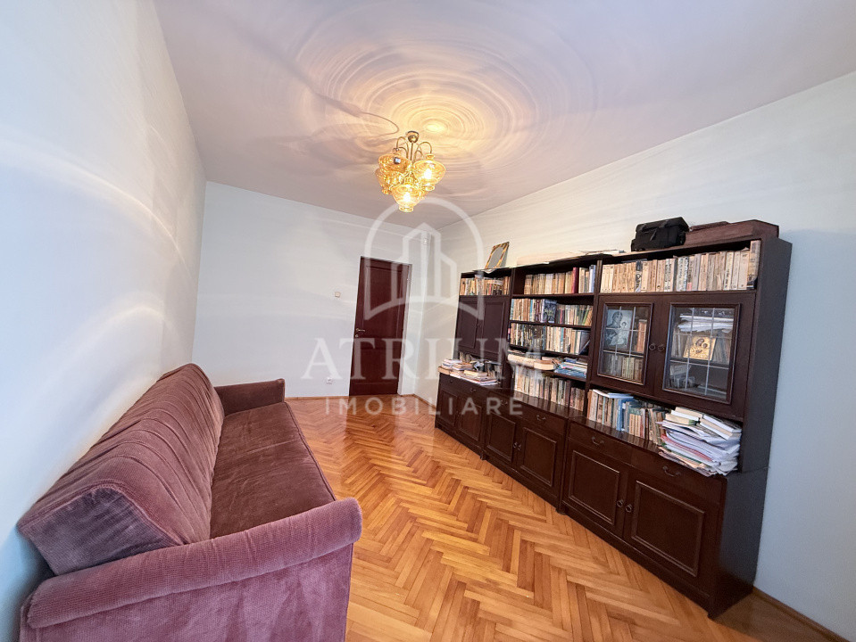 Casa individuala, S+P+1E+M, 206 mp utili, 120 mp teren liber, Sector 4–Zeicani