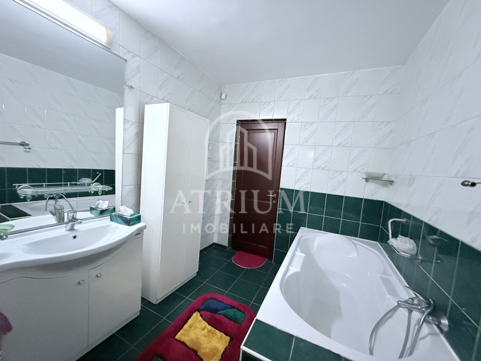 Casa individuala, S+P+1E+M, 206 mp utili, 120 mp teren liber, Sector 4–Zeicani