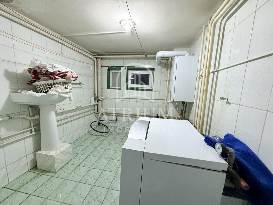 Casa individuala, S+P+1E+M, 206 mp utili, 120 mp teren liber, Sector 4–Zeicani