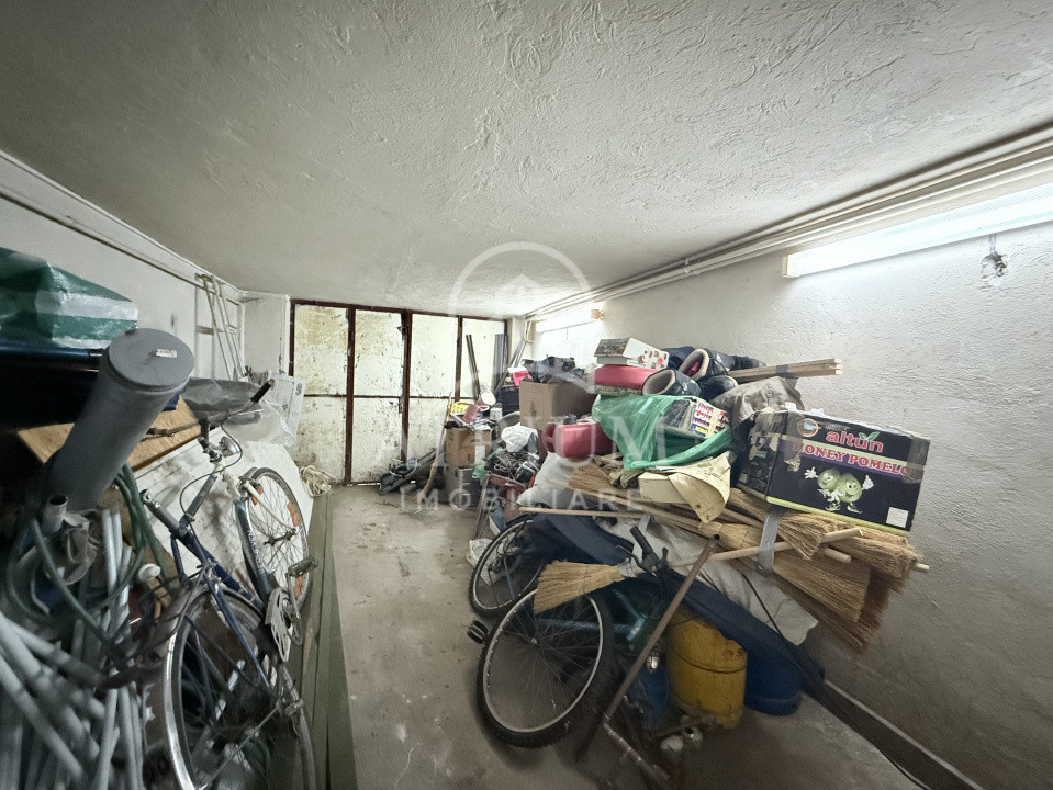 Casa individuala, S+P+1E+M, 206 mp utili, 120 mp teren liber, Sector 4–Zeicani