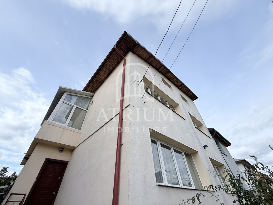 Casa individuala, S+P+1E+M, 206 mp utili, 120 mp teren liber, Sector 4–Zeicani