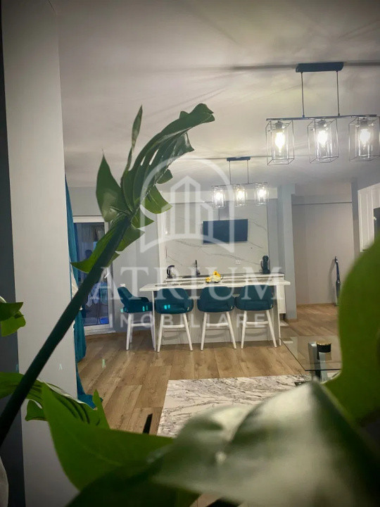 Apartament modern cu 3 camere la cheie, 2 balcoane, garaj subteran, zona Zorilor