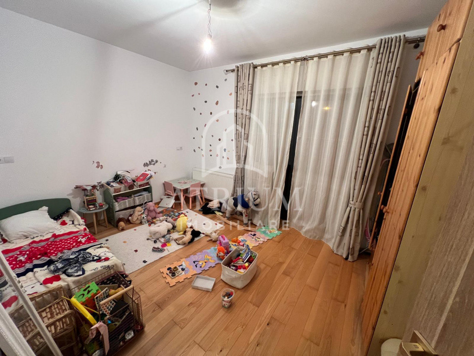 Apartament 4 camere la cheie, de 90 mp utili cu 33 mp terasa, zona Europa