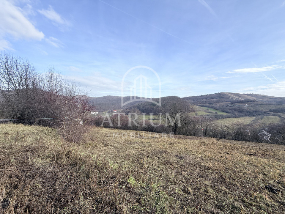 Oportunitate!Teren intravilan autorizat 3 unități locative 1607 mp, Floresti ANL