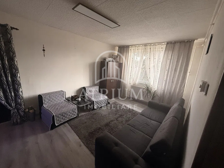 Apartament 2 camere la cheie cu  suprafata de 49 MP piata Abator