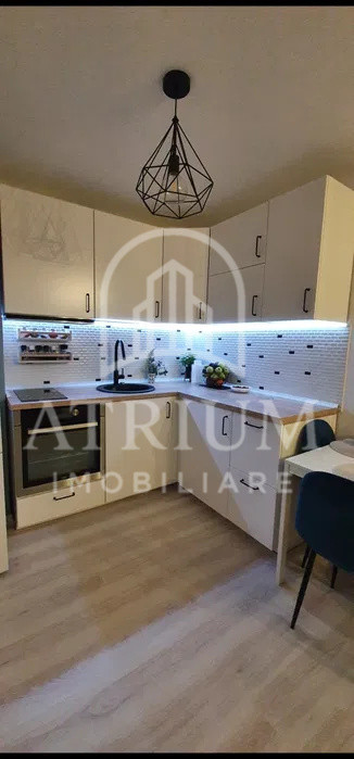 Apartament modern cu 2 camere decomandate suprafata de 48 MP Baciu zona Petrom