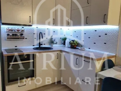 Apartament modern cu 2 camere decomandate suprafata de 48 MP Baciu zona Petrom