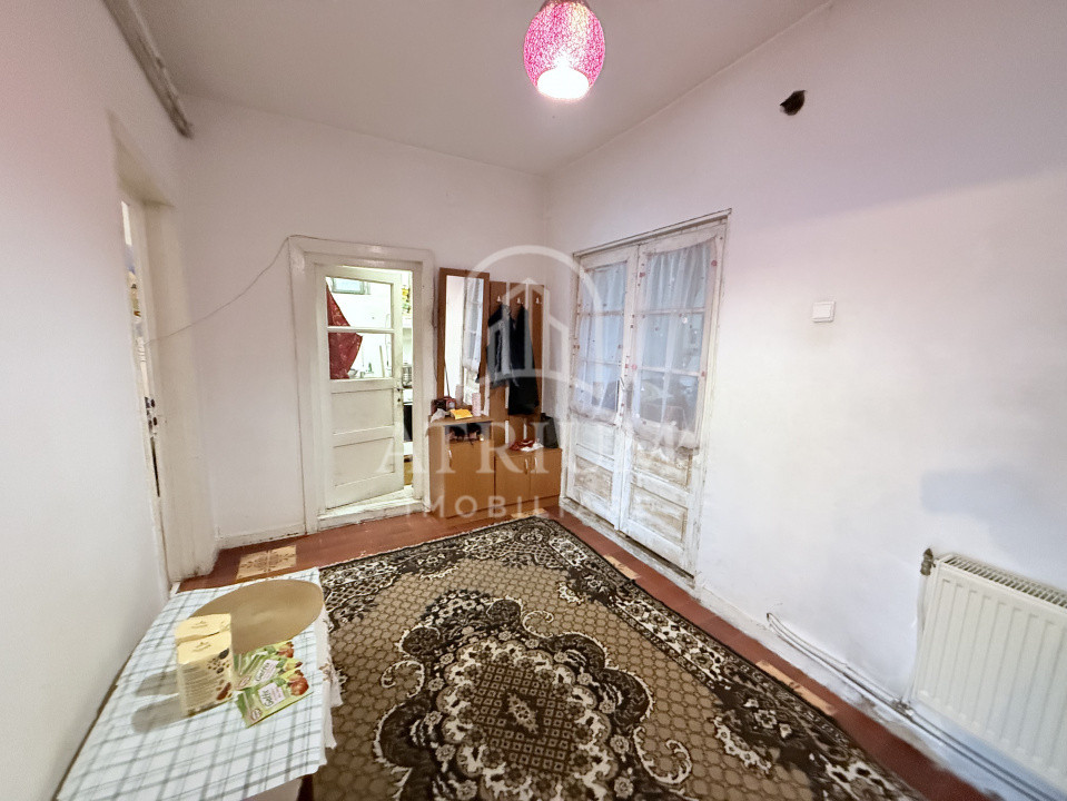 Casa Individuala, 220 mp utili cu 440 mp teren, zona Baciu 