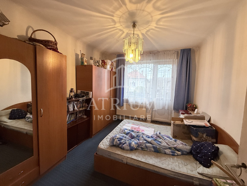 Casa Individuala, 220 mp utili cu 440 mp teren, zona Baciu 