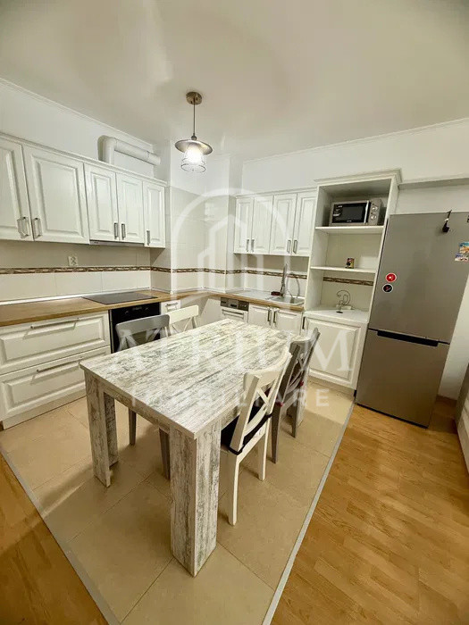 Apartament de inchiriat 2 camere 1 bai suprafata 45 mp in Viva City