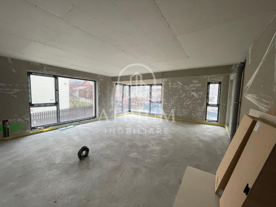 Apartament de vanzare cu 3 camere, in cartierul Zorilor!