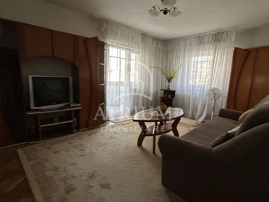  Apartament de inchiriat 3 camere  suprafata 64 mp in Manastur