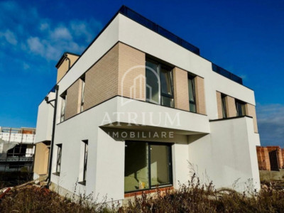 Duplex de vanzare, Razoare zona Vivo!